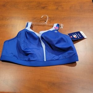 Lot of 3 NWT Champion sports bras size 42 DD